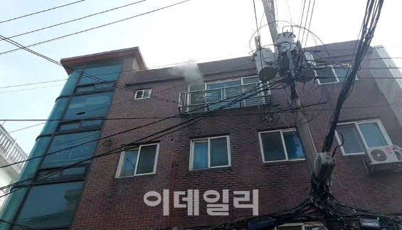 서울 광진구 다가구주택에서 화재…900만원 재산 피해