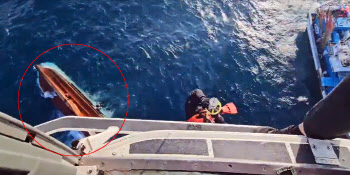 제주 출항 어선 통영 욕지도 해역에서 전복…9명 실종
