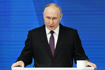 푸틴 "北 핵우산 보유…러시아에 어떤 요청도 없어"(종합)