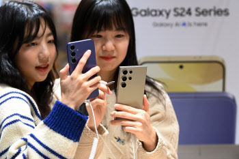 한국, 올해 AI폰 1000만대 시대 열린다