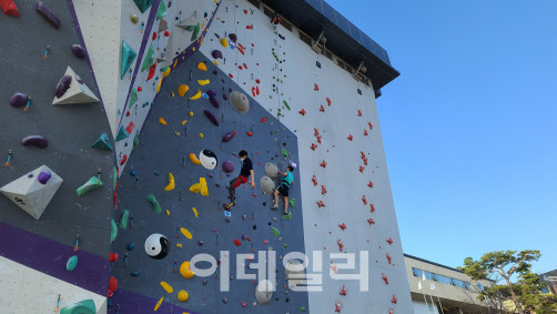 전남 장흥 천관산에 첫 공립등산학교 생긴다