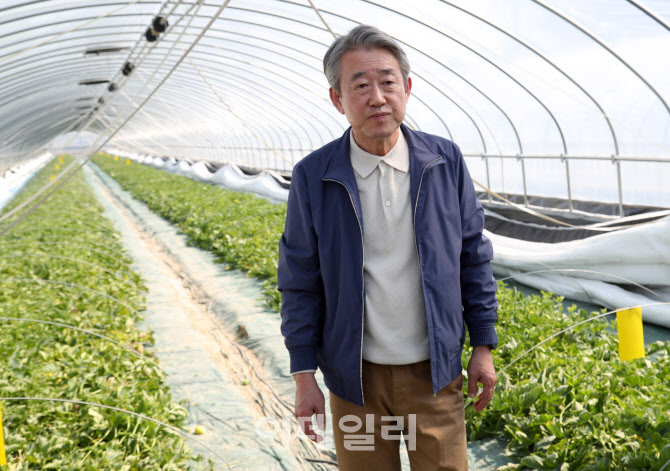 [포토] 착잡한 표정의 강호동 농협중앙회장