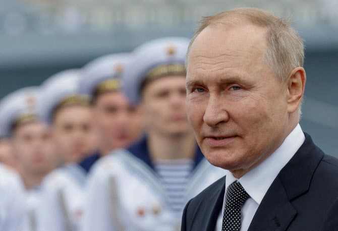 러시아, 대선 투표 마지막날…푸틴 5선 대관식 임박