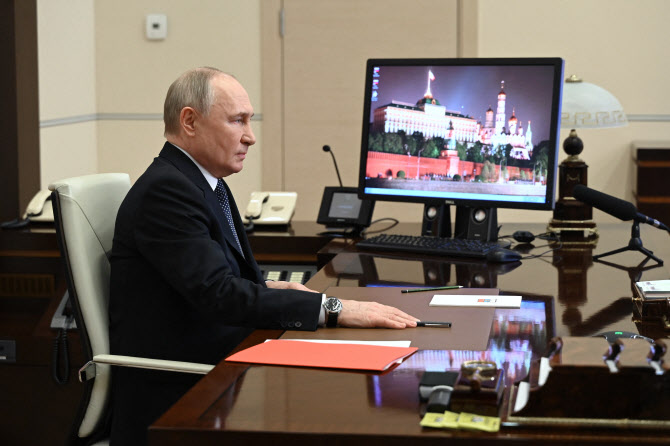 "러시아 대선 온라인 투표율 90%"…푸틴도 참여