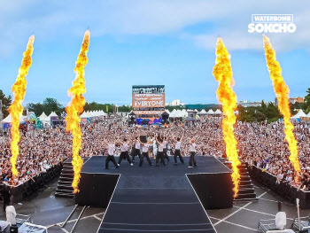 '시원한 젊음의 축제'…한화호텔앤드리조트, '워터밤 속초 2024' 개최