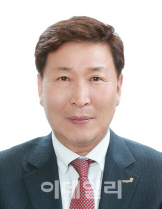 김성용 동원F&B 대표, 지난해 연봉  5억3600만원 수령