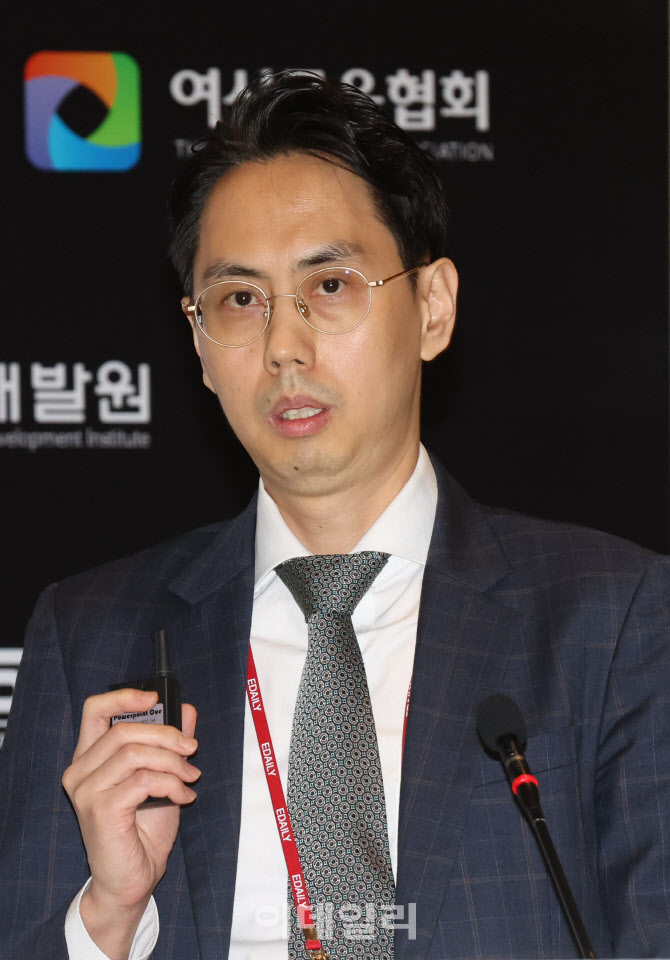 [포토]발표하는 김도연 테크밸리 대표