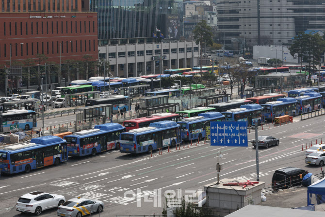 [포토]서울 버스노조 28일 총파업, 교통대란 우려