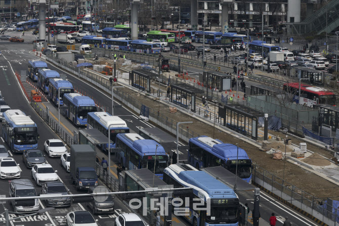 [포토]서울 시내버스 노조, 28일 총파업 예고