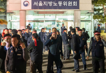 결국 접점 못 찾은 노사…4시부터 서울 시내버스 파업 돌입