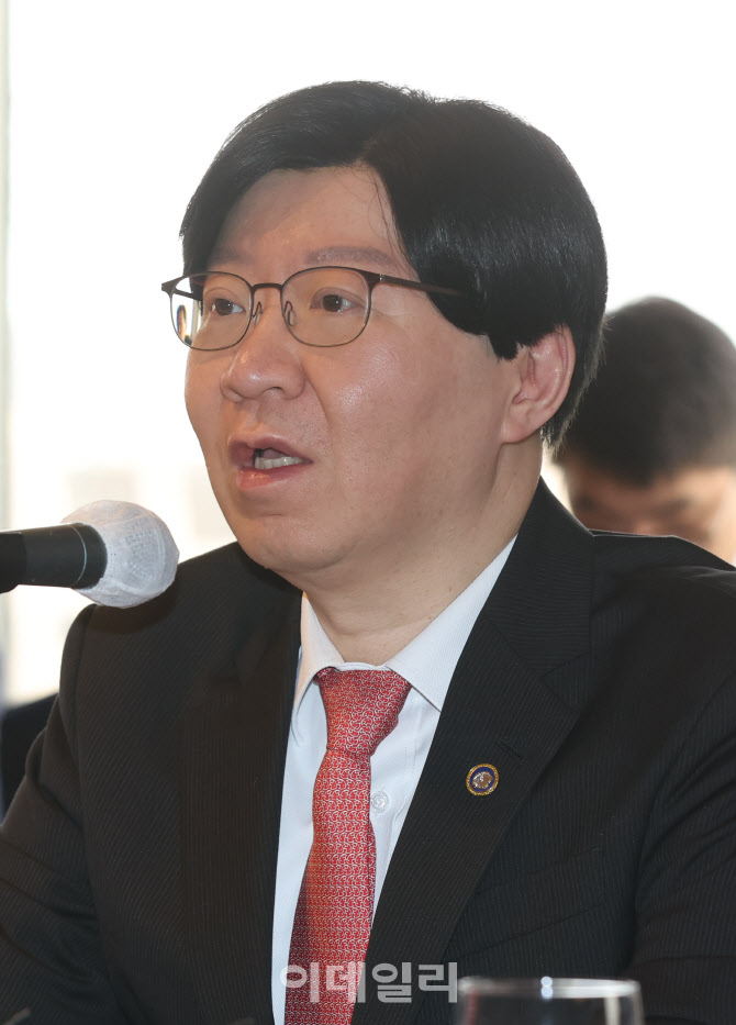 [포토]금융위 건설업계 간담회 발언하는 김소영 부위원장
