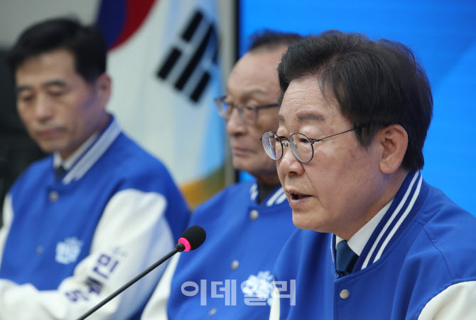 [포토]중앙선대위, '발언하는 이재명'