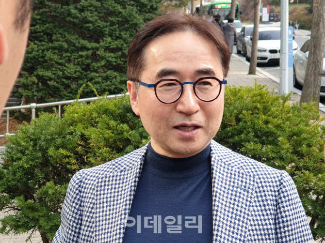장덕현 삼성전기 사장 "유리기판 시제품 내년 목표로 준비"