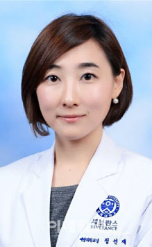 한미-한국여자의사회 제정 ‘젊은의학자학술상’에 코로나19 예방 연구한 정선재 부교수
