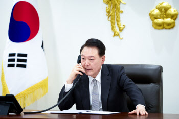 尹, 미한 재계회의 위원장 접견…국내 투자 확대 요청