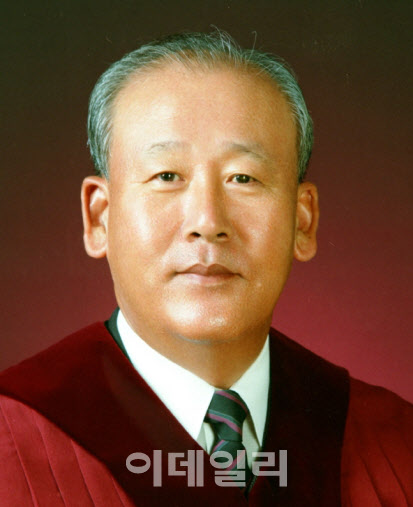 '과외금지 위헌결정' 한대현 前헌법재판관 별세…향년 83세