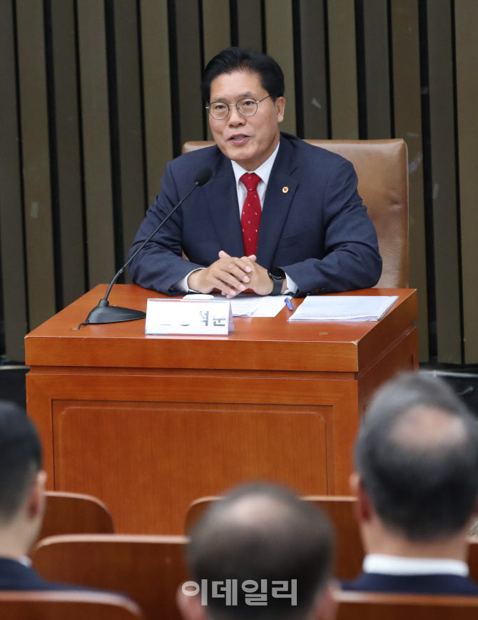 [포토]원내대표 선출을 위한 정견발표회, '발언하는 송석준'