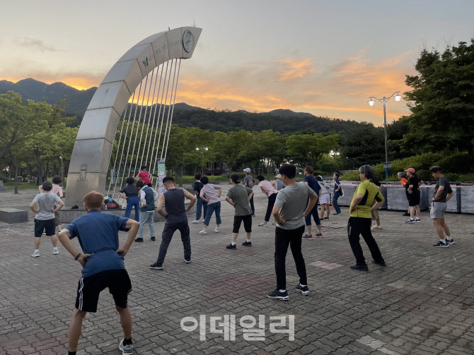 한달간 20만보 달성하면 5000원 줘요, 과천시 '걷기 챌린지'