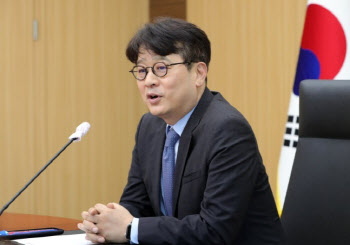 법무부 검사장급 인사 단행…서울중앙지검장에 이창수