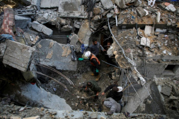 이스라엘 전차, 라파 주거지까지 진입…더 커진 인도적 재난 우려