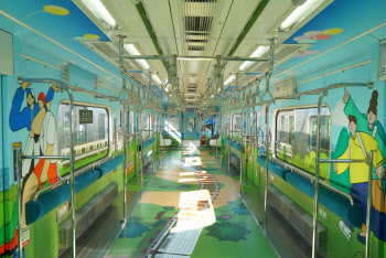 서울지하철 7호선, 16일부터 '의자 없는 열차' 시범운행