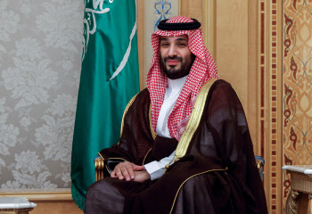 日기시다·사우디 왕세자 35분 화상회의…"원유 공급 등 협력"