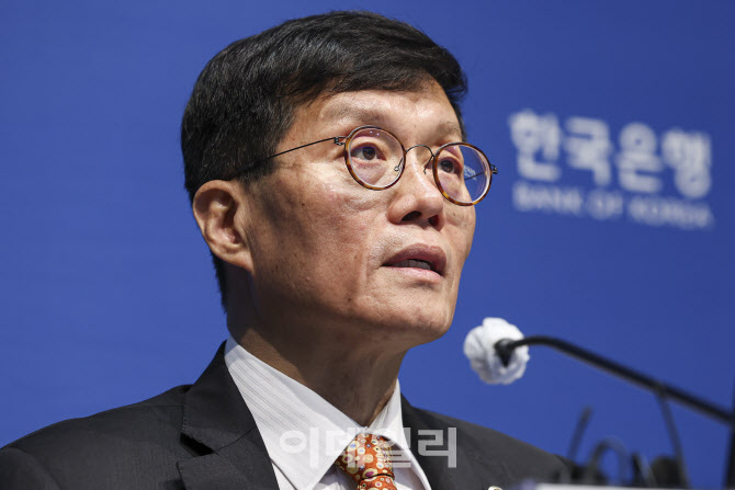 [포토] 기자간담회하는이창용 한국은행 총재