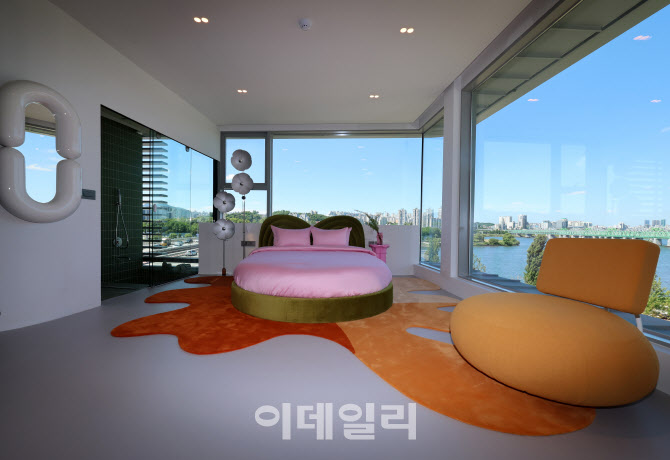 [포토]'한강대교 전망카페가 호텔로 변신하다'