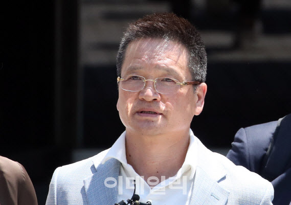 “성범죄 계속됐다”…'김학의 성접대' 윤중천 감옥서도 범행[그해 오늘]