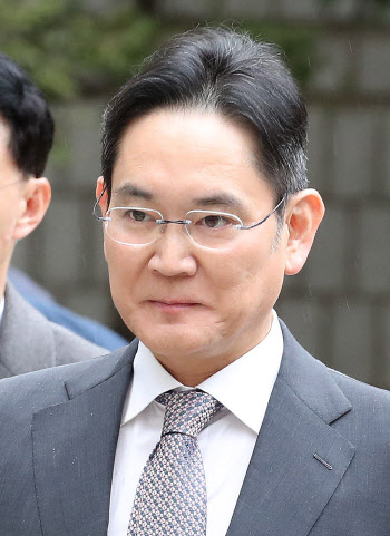 '배당중지 요청' 이재용 항소심 재판부, 두달간 새 사건 안받아
