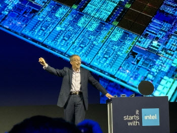삼성 언급한 인텔 CEO…"삼성메디슨과 AI 헬스케어 협업"