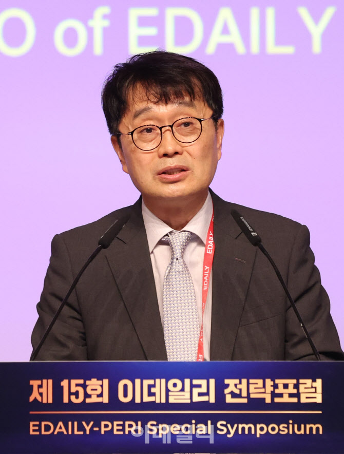 [포토]이익원 이데일리 대표 환영사