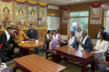 美 의회 여야 대표단, 中 반발 속 ‘달라이 라마’와 회동