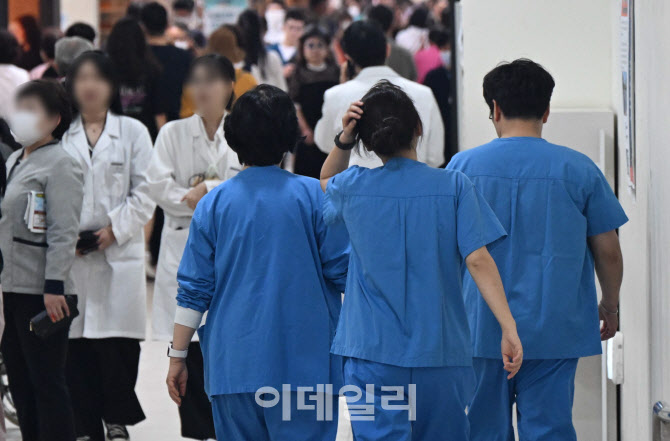 [포토]무기한 휴진 철회한 서울대병원 의료진
