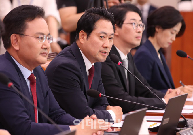 [포토]법사위, '발언하는 장동혁 의원'