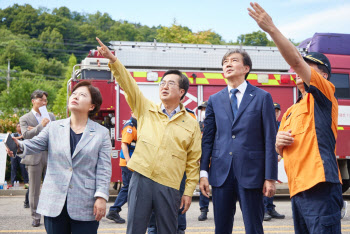 김동연, 사망 외국인 체류지위 무관 지원 약속