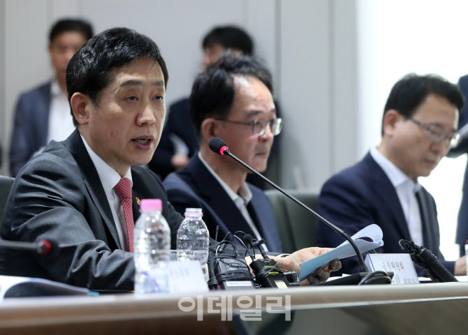 [포토] ‘서민금융 잇다’ 발언하는 김주현 위원장