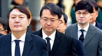 강남일 前 대검 차장, 법무법인 '화우' 대표 변호사로