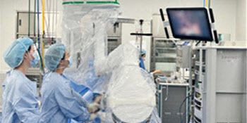“응급 환자 생명살려”…로봇이 수술하는 ‘이 병원’