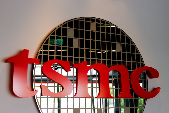 대만 TSMC 주가 사상 최고치…모건스탠리, 목표주가 상향