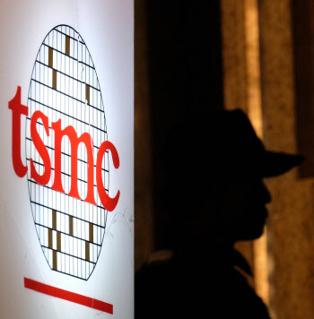 TSMC, 뉴욕 증시서 시가총액 1조달러선 돌파