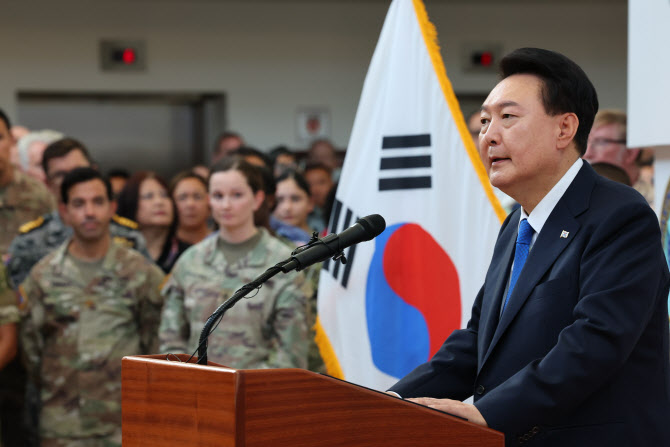 尹, “북러 군사협력 위협 맞서 강력한 힘 갖춰야”