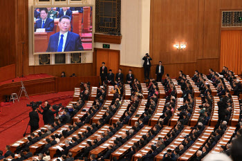 中 3중전회 개막, 경제 성장 압박 속 ‘속빈 강정’ 우려도