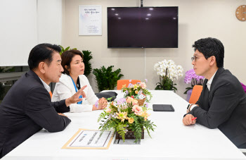 김동근 의정부시장 "106번 버스는 서민노선…폐선 막아달라"