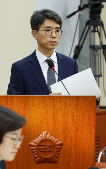 김완섭 환경장관 후보자 “환경 고유 가치 지키면서 기후변화 대응”