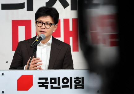 한동훈 "큐텐 구영배 대표, 티메프 사태 피해회복 계획 제시해야"