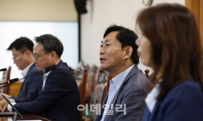 [포토]인사말하는 고진 디지털플랫폼정부위원회 위원장