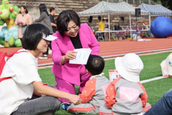 '아이 키우기 좋은 과천' 보육·육아친화시설 확충