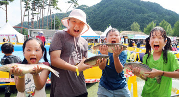  평창더위사냥축제 송어잡이