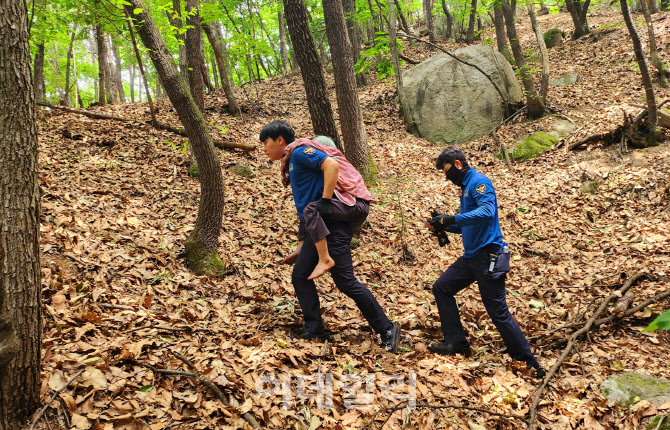 경기남부청 인권사진공모전, 치매노인 구조현장사진 대상